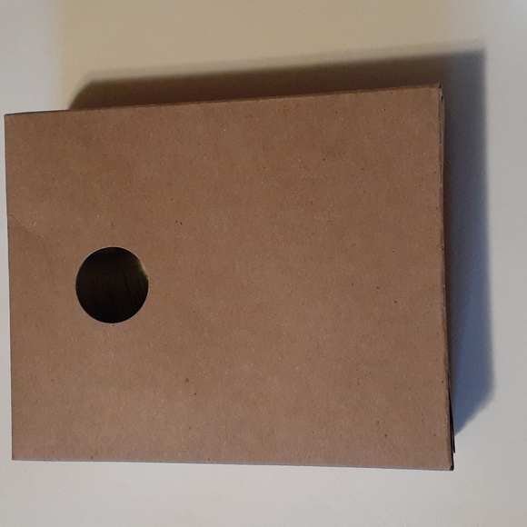 Face Moisturizer - Picture 3 of 4